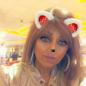 Meet your Posher, Asha